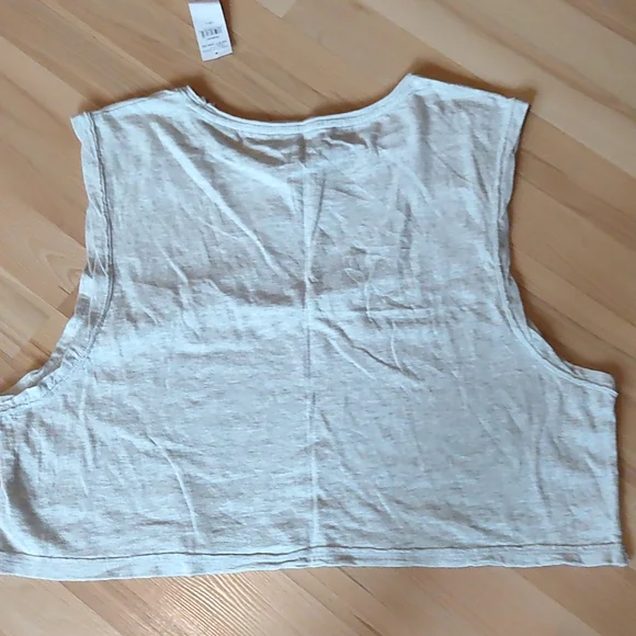 NWT American Eagle workout top - Picture 5 of 9